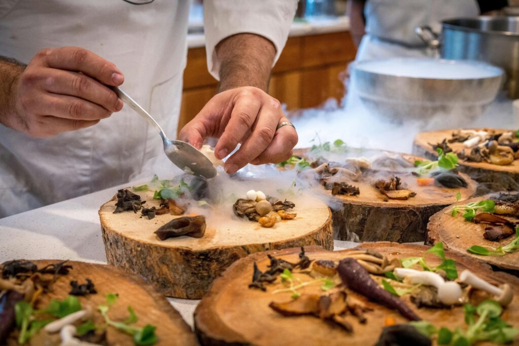 Creatividad-culinaria.-jpg-1024x683 Gastronomía y turismo: El puente definitivo para el intercambio cultural