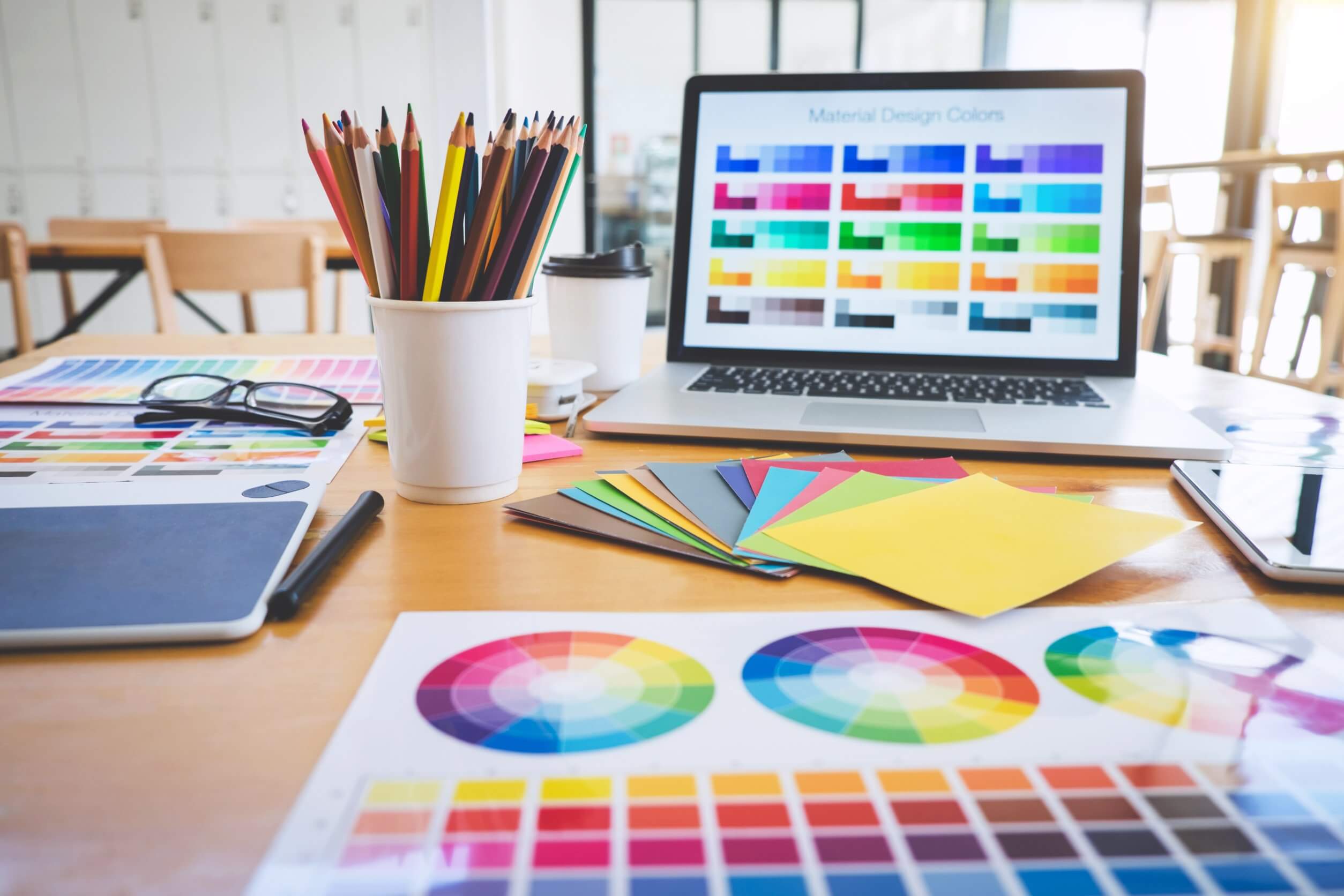313fa-paletas-colores-ordenador-escritorio-4-2 El Arte del Diseño Gráfico